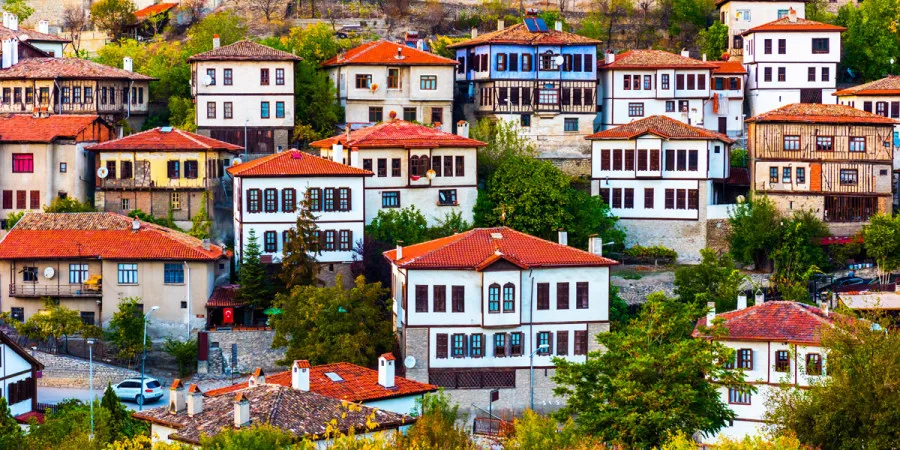 Batı Ve Orta Karadeniz Amasra Safranbolu Kastamonu Sinop Samsun Amasya Turu (2 Gece Otel Konaklamalı)