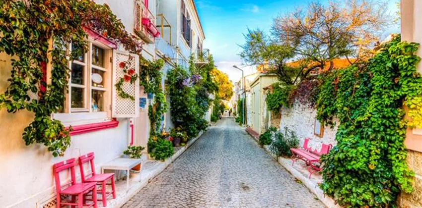 Bozcaada Assos Ayvalık Cunda Turu / 1 Gece Otel Konaklamalı