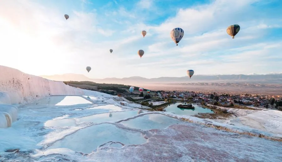Bozcaada Ayvalık Çeşme Kuşadası Pamukkale Salda Gölü Turu / 2 Gece Otel Konaklamalı