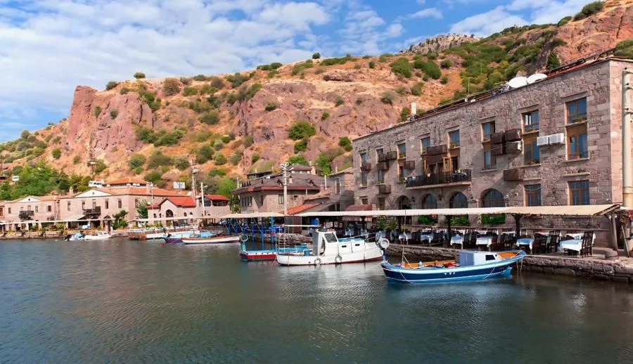 Gökçeada Bozcaada Assos Ayvalık Turu  2 Gece Otel Konaklamalı 