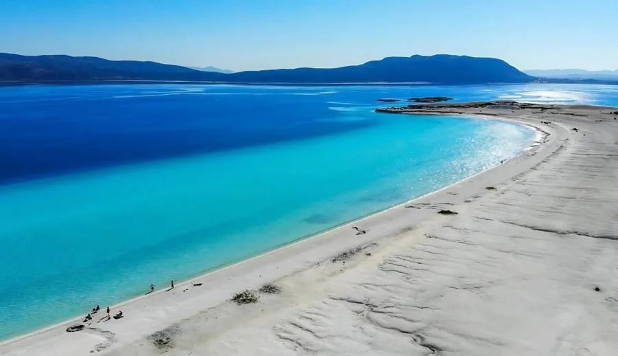Lavanta Tarlaları Salda Gölü Pamukkale Çeşme Alaçatı Ilıca Turu / 1 Gece Otel Konaklamalı
