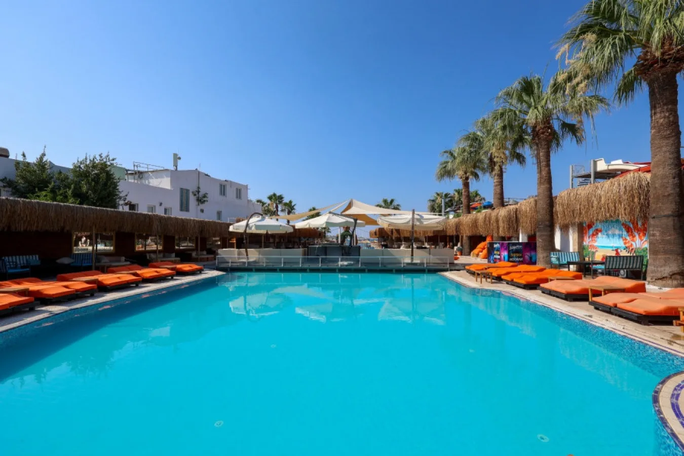 Leo Beach Otel Bodrum 4 Gece Otel Konaklamalı