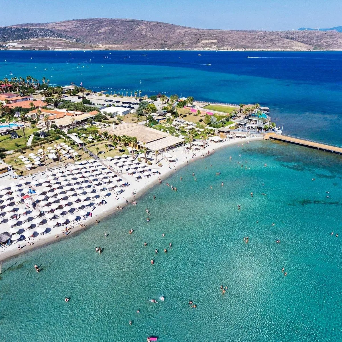 Salda Gölü Pamukkale Çeşme Alaçatı Turu / 1 Gece Otel Konaklamalı